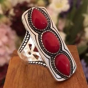 Retired Silpada Sterling Silver Red Coral “Deep Sea” Ring R3265 Size 9 1/4